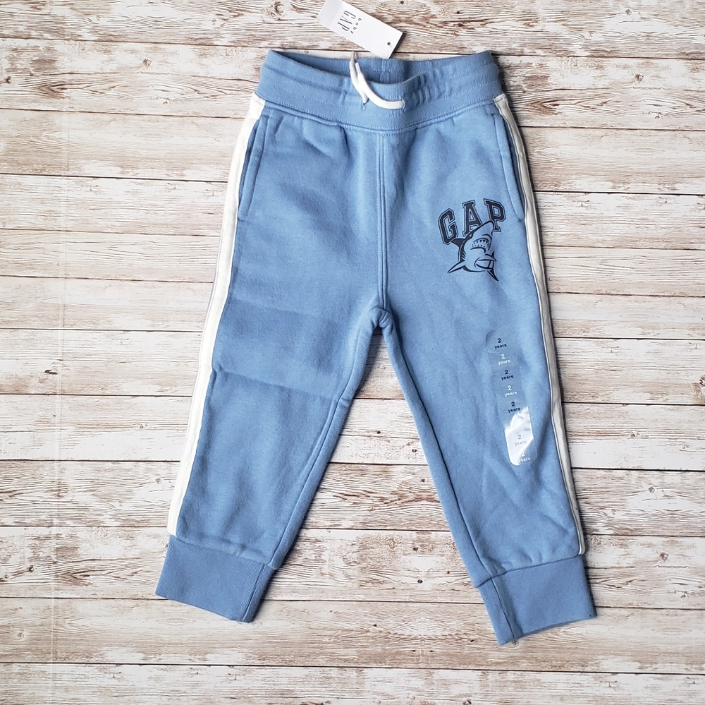 Gap Toddler Boys Joggers with Shark Symbol - Picture 1 of 2